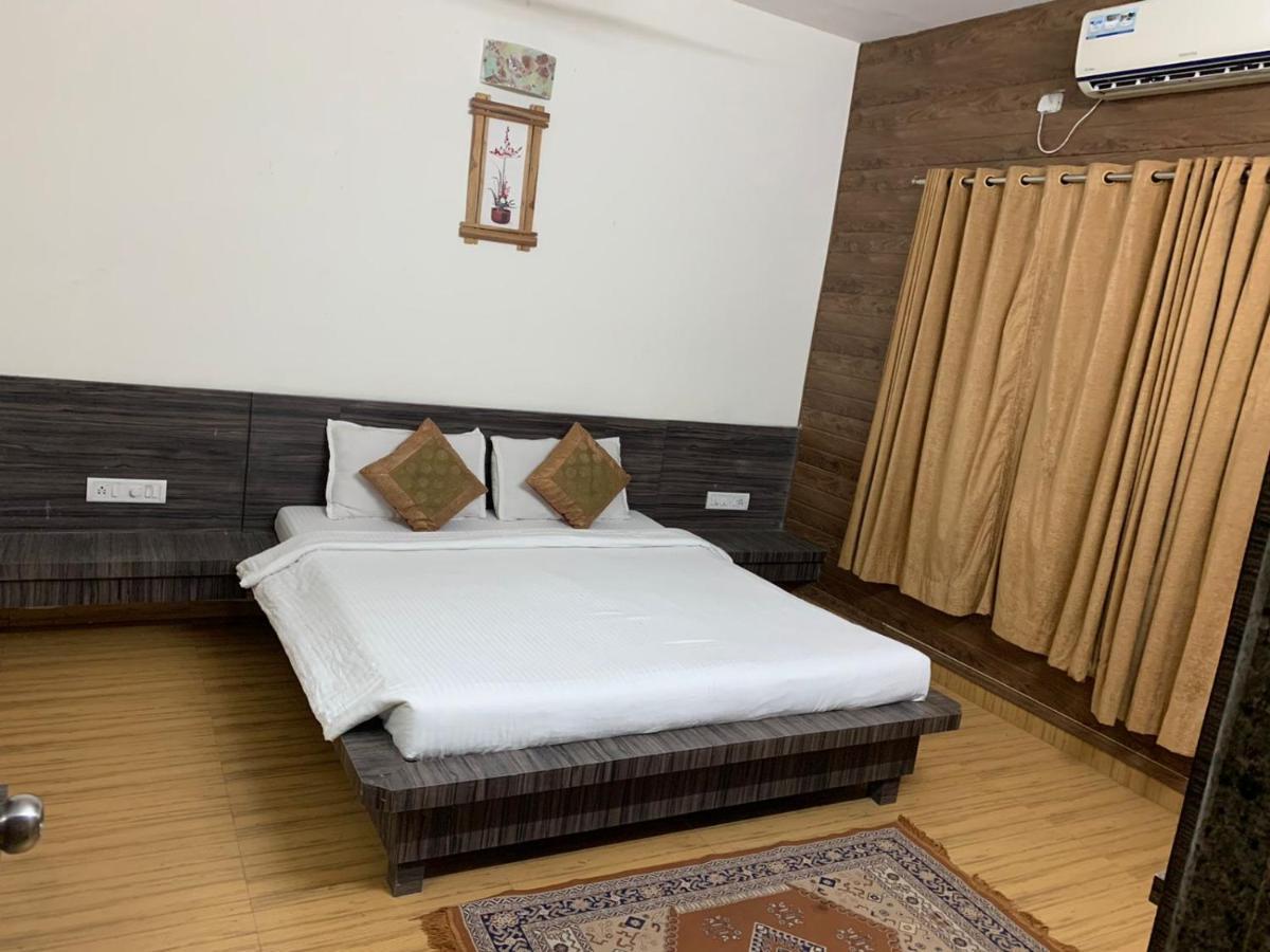Ruturaj Inn Alībāg Zewnętrze zdjęcie