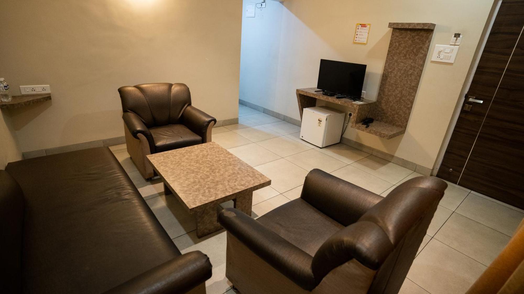 Ruturaj Inn Alībāg Zewnętrze zdjęcie